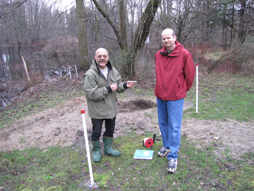 Thair Patros and Gary Parkin at Victoria Woods Pond.